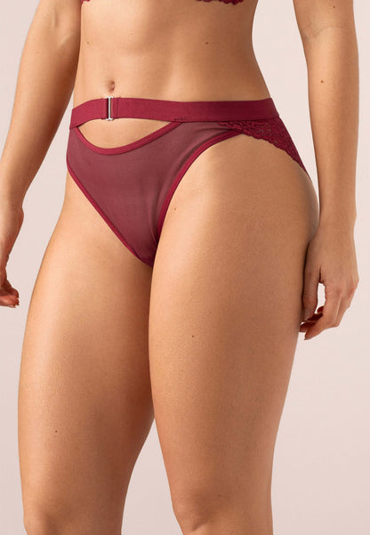 Panty Briana